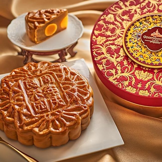 2020 120th Mooncake in dining area at Goodwood Park Hotel