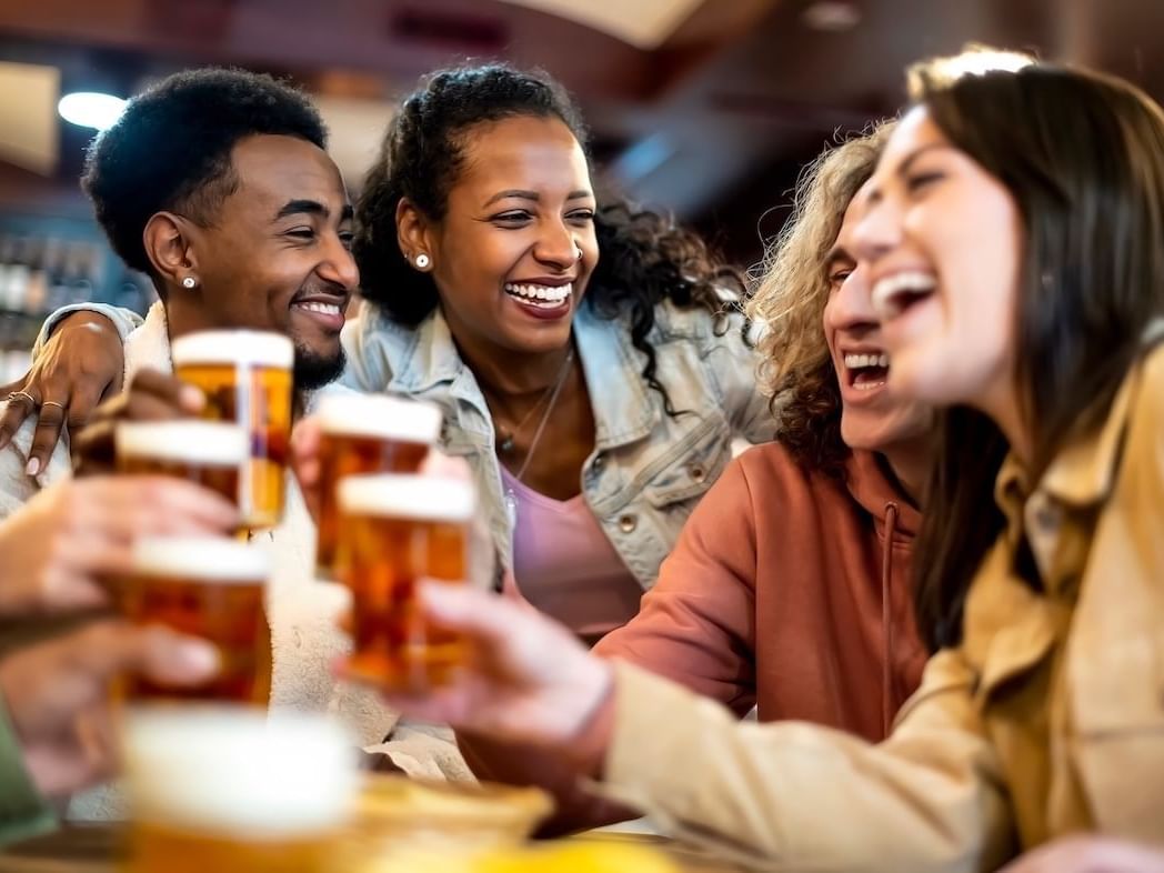 squamish hotel offers with breakfast - people having a good time with beers