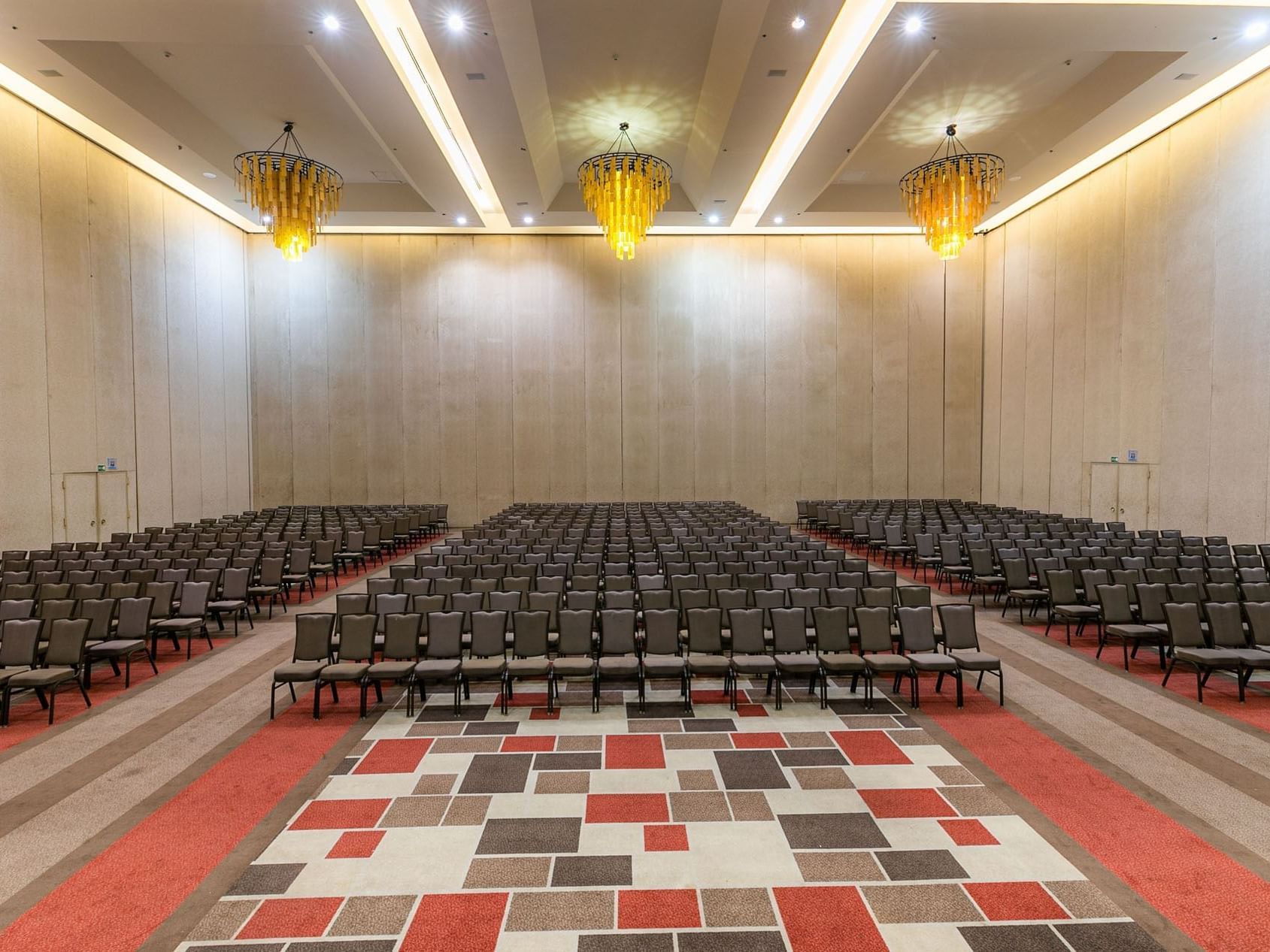 Montaje de teatro en la Sala A de Mundo Imperial