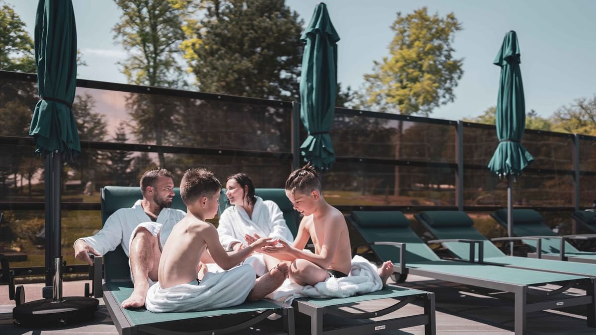 La terrasse du Forges Spa.