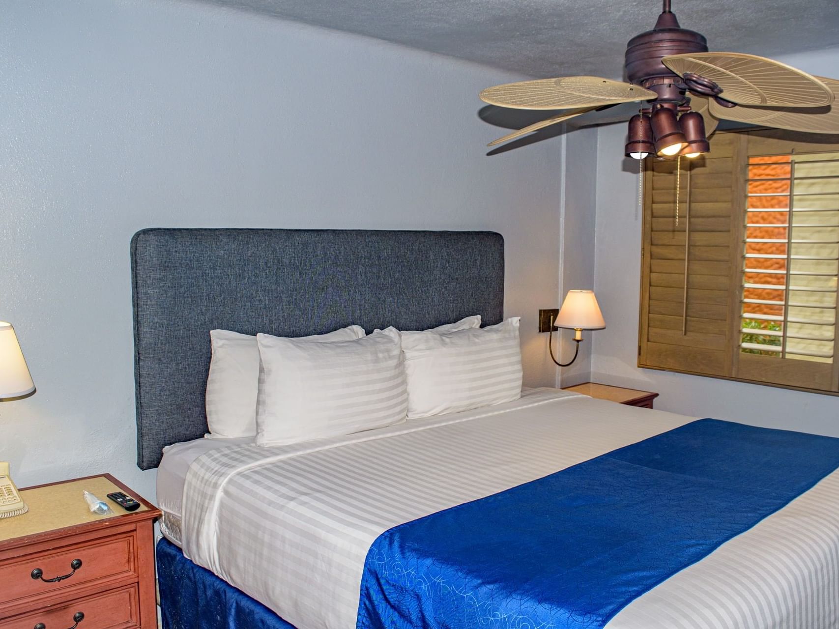 Master suite with sea views and king bed at Peñasco Hotel
