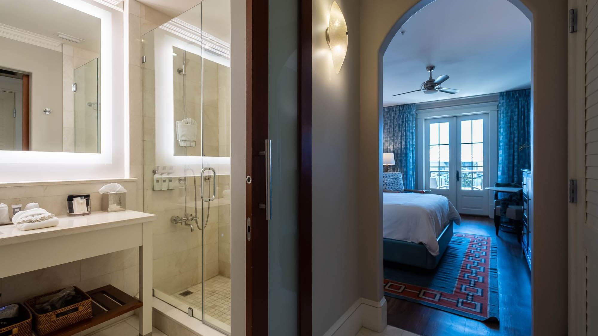 The Pearl Guest Room Entry