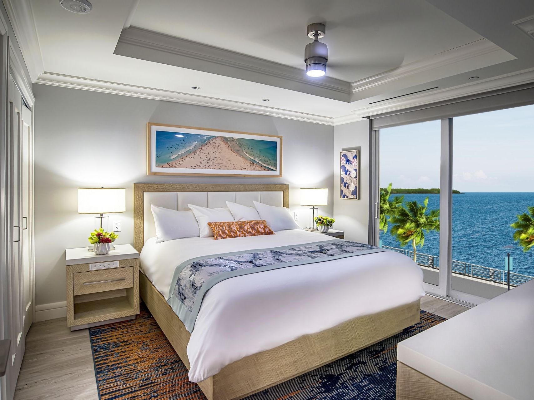 King bed in Sunsuites™ Two Bedroom at Sunseeker Resort