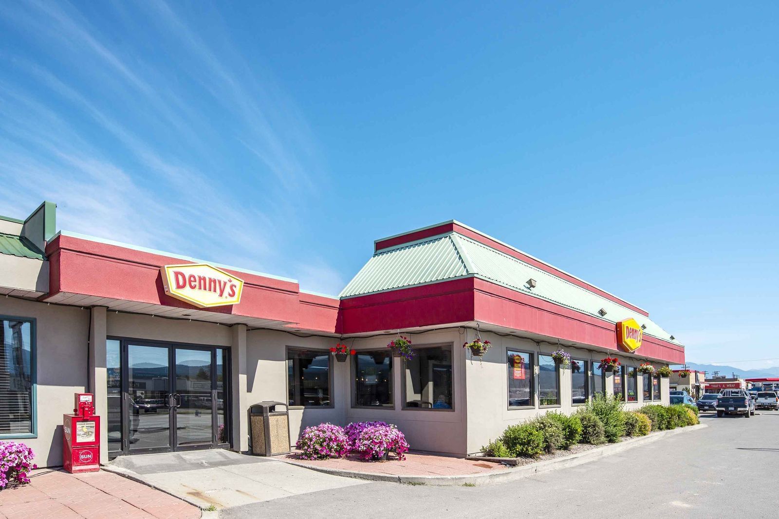 Denny's — I-Drive North