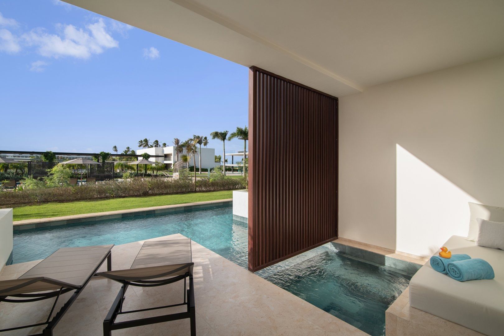 Stay At Aqua Junior Suite Swim-Up Pool View | Live Aqua Punta Cana