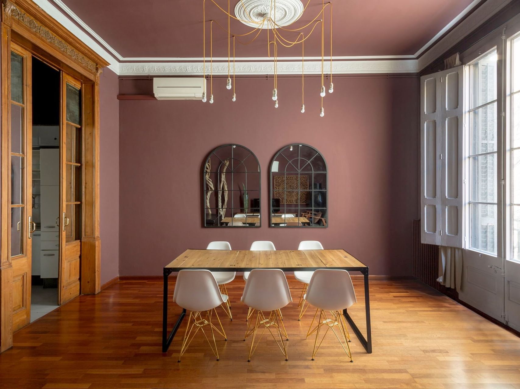 Dining area in deluxe room at Barcelona Apartment