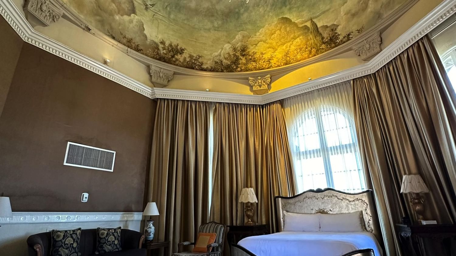 Shows the Amistad Suite and the hand painted ceiling 