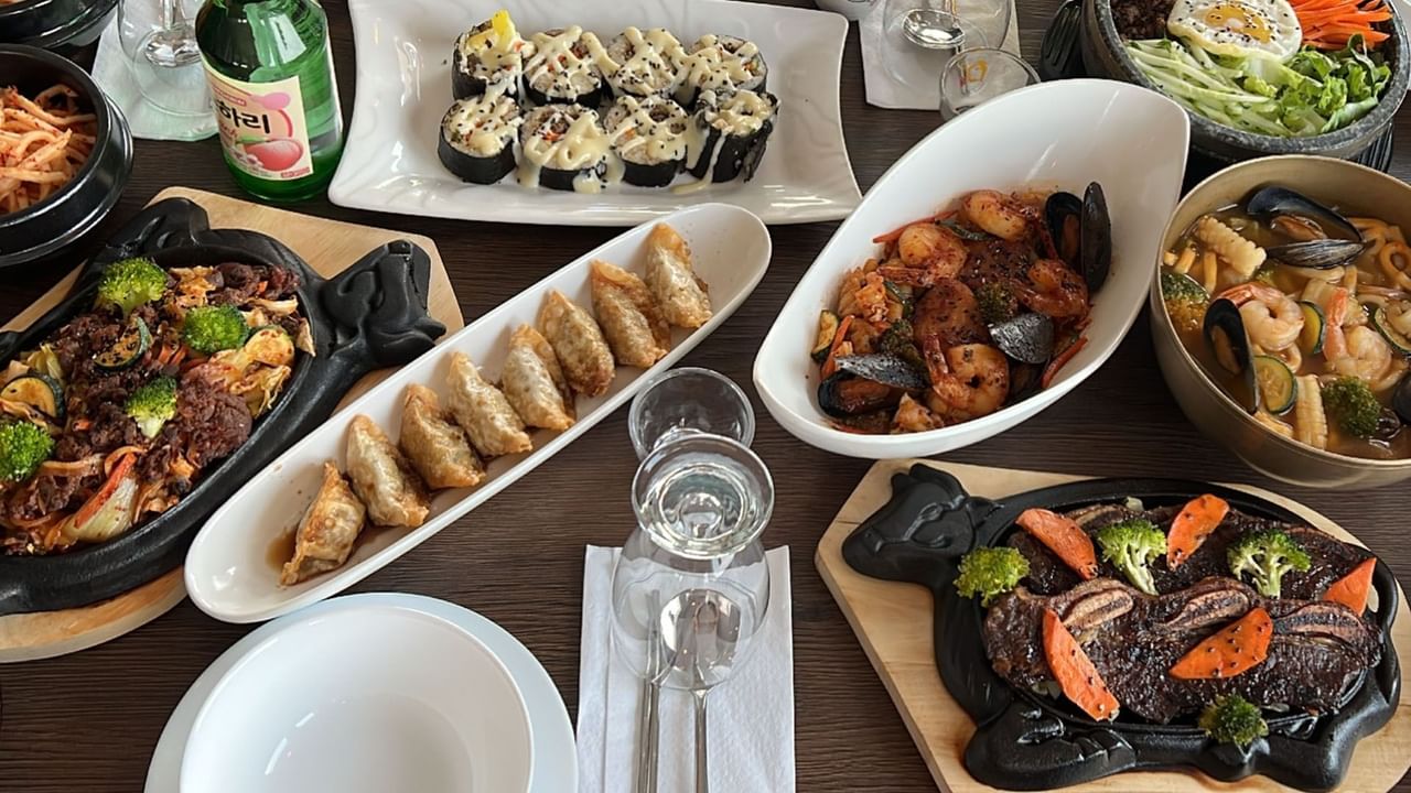 Kimchi House food dishes