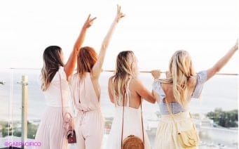 Collage du guide ultime pour un week-end de mariage mettant en vedette les mariées à l'hôtel X à Toronto