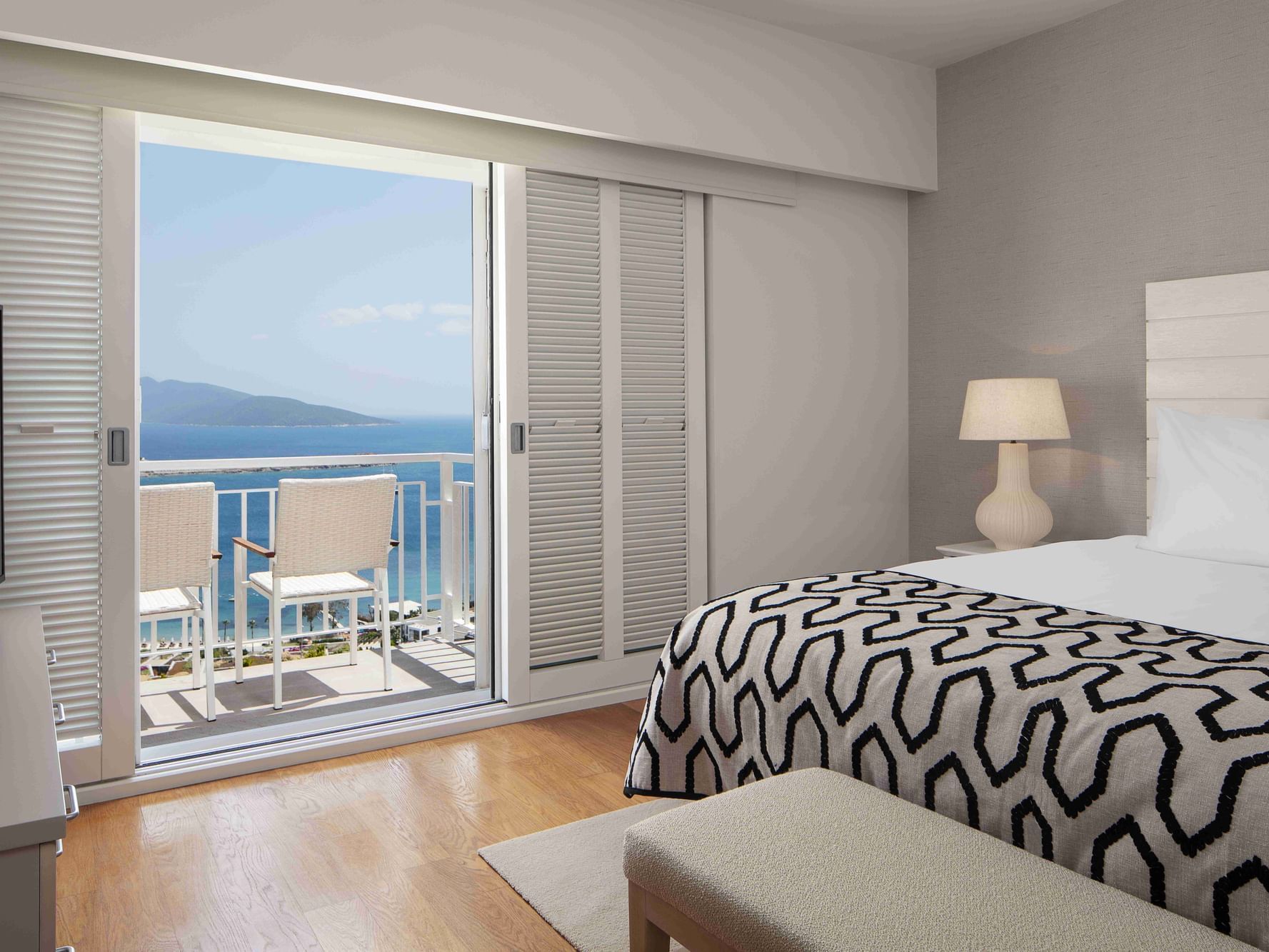 King bed & sea view, Executive Suite, Doria Hotel Bodrum
