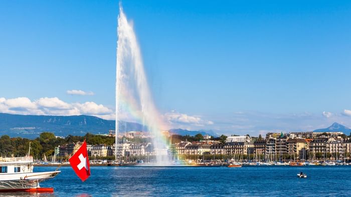 The Geneva Water Fountain near the Originals Hotels
