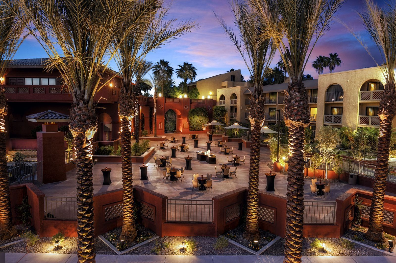 Hilton Phoenix Resort at the Peak - Phoenix All-Suite Hotels & Resorts