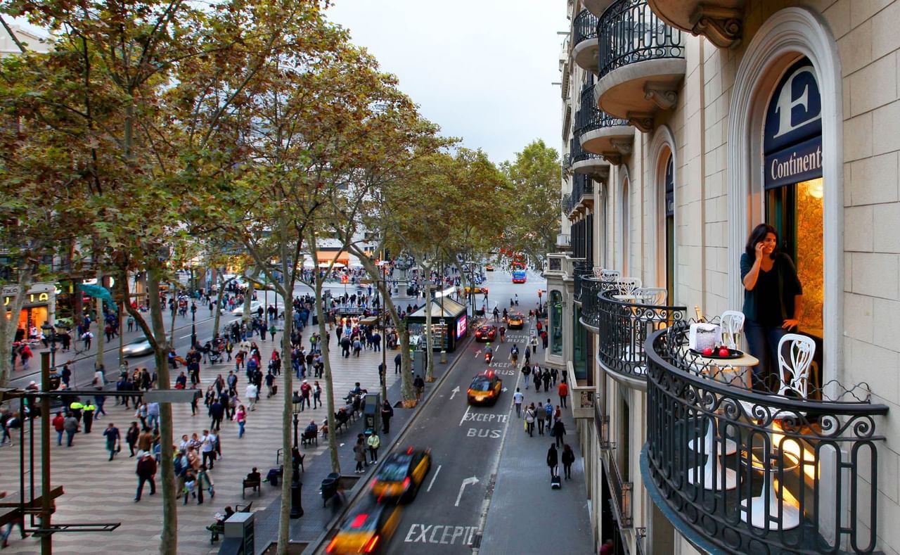 La Rambla vista desde un balcón del Hotel Continental