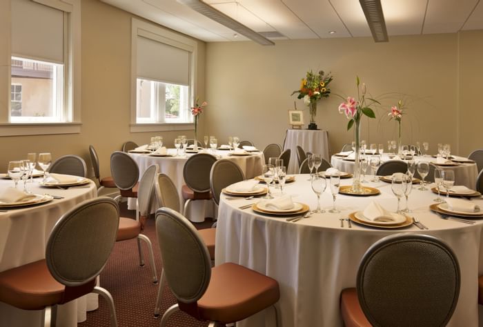 Banquet tables arranged for an event at Hotel Parq Central