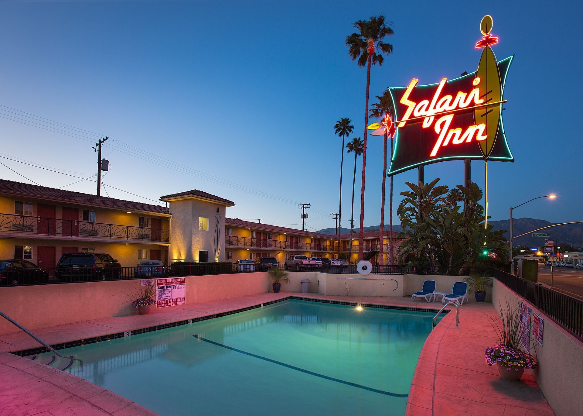 Safari Inn, a Coast Hotel - Pool