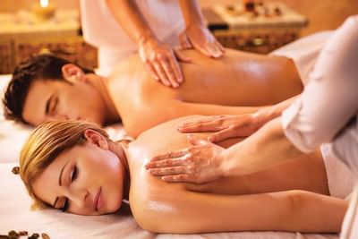 A couple getting a massage at Peabody Hotels & Resorts