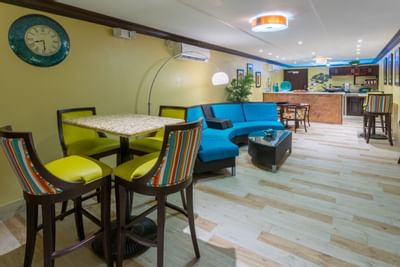 Interior of the lounge at Holiday Inn Montego Bay