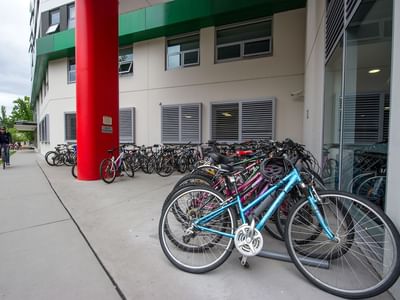 UniLodge @ANU Warrumbul Lodge Canberra_Front of Warrumbul Lodge
