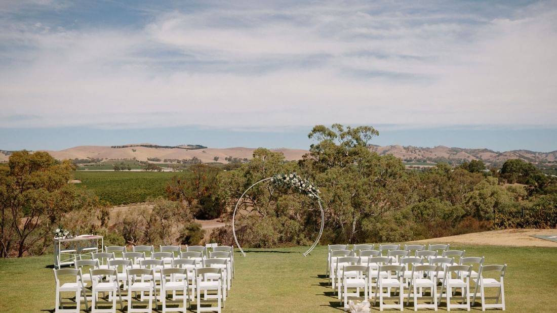 ROMANTIC WEDDINGS IN SOUTH AUSTRALIA