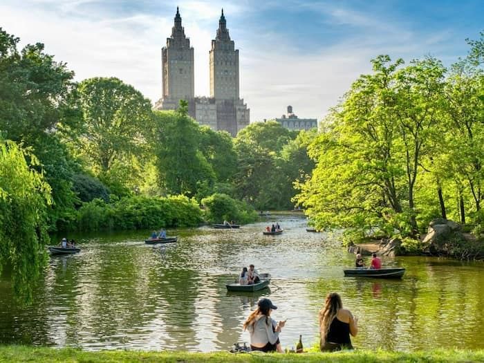 Boat Rides in Central Park Summer
