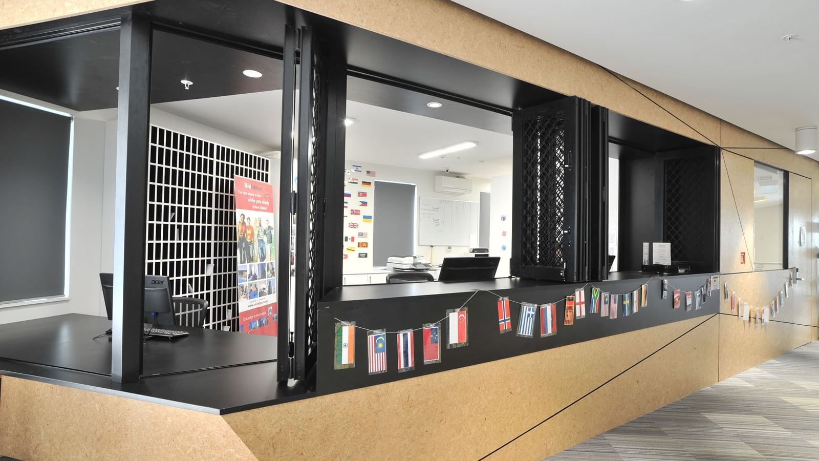 Reception Area at UniLodge on Whitaker