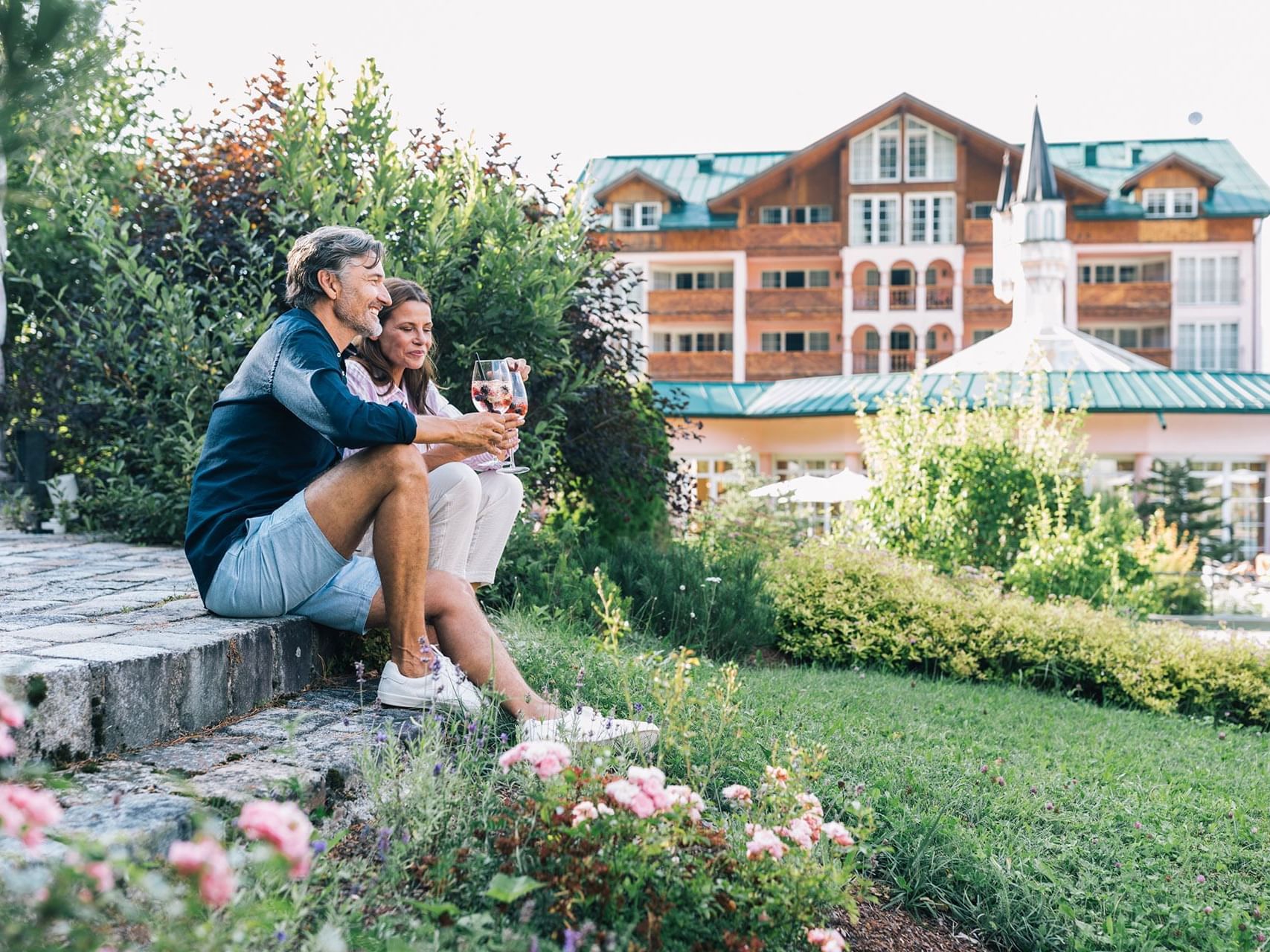 A couple spending time outdoors at Liebes Rot Flueh