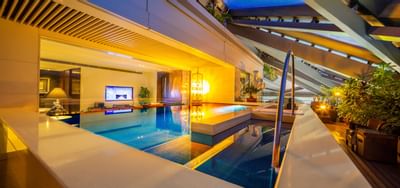 Outdoor pool of Deluxe Lagoon Suite at Hotel Eclat Beijing