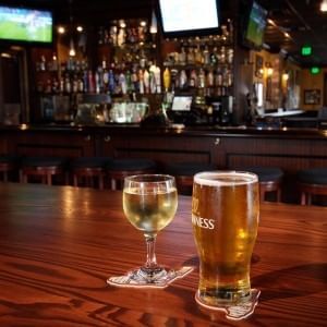 A glass of beer and wine in Frankie Farell's Irish Bar at Lake Buena Vista Resort Village & Spa