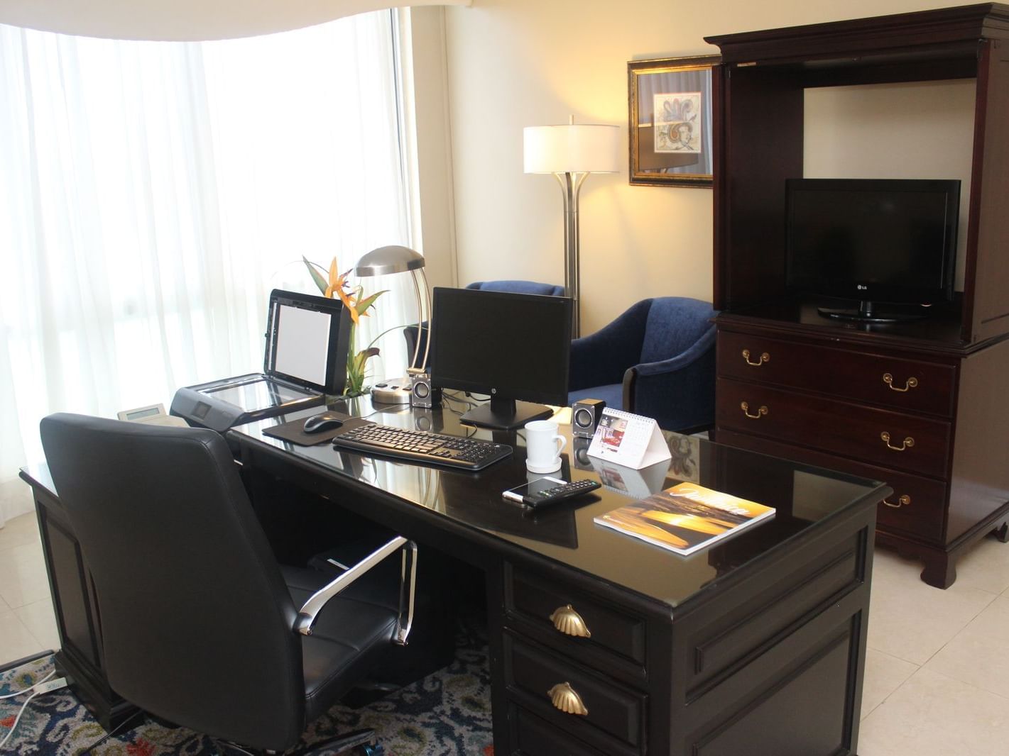 Working desk in Executive Office Suite at Courtleigh Hotel