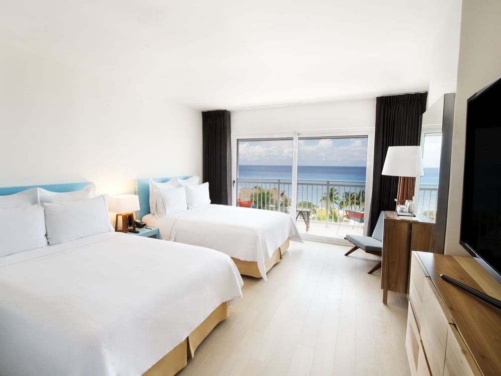 2 king beds in Presidential Suite at Fa Cozumel All Inclusive