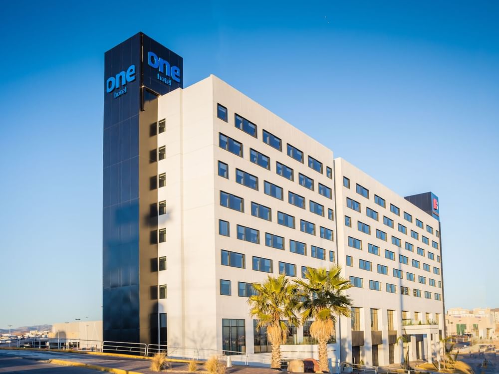 Exterior del centro comercial One Chihuahua Fashion