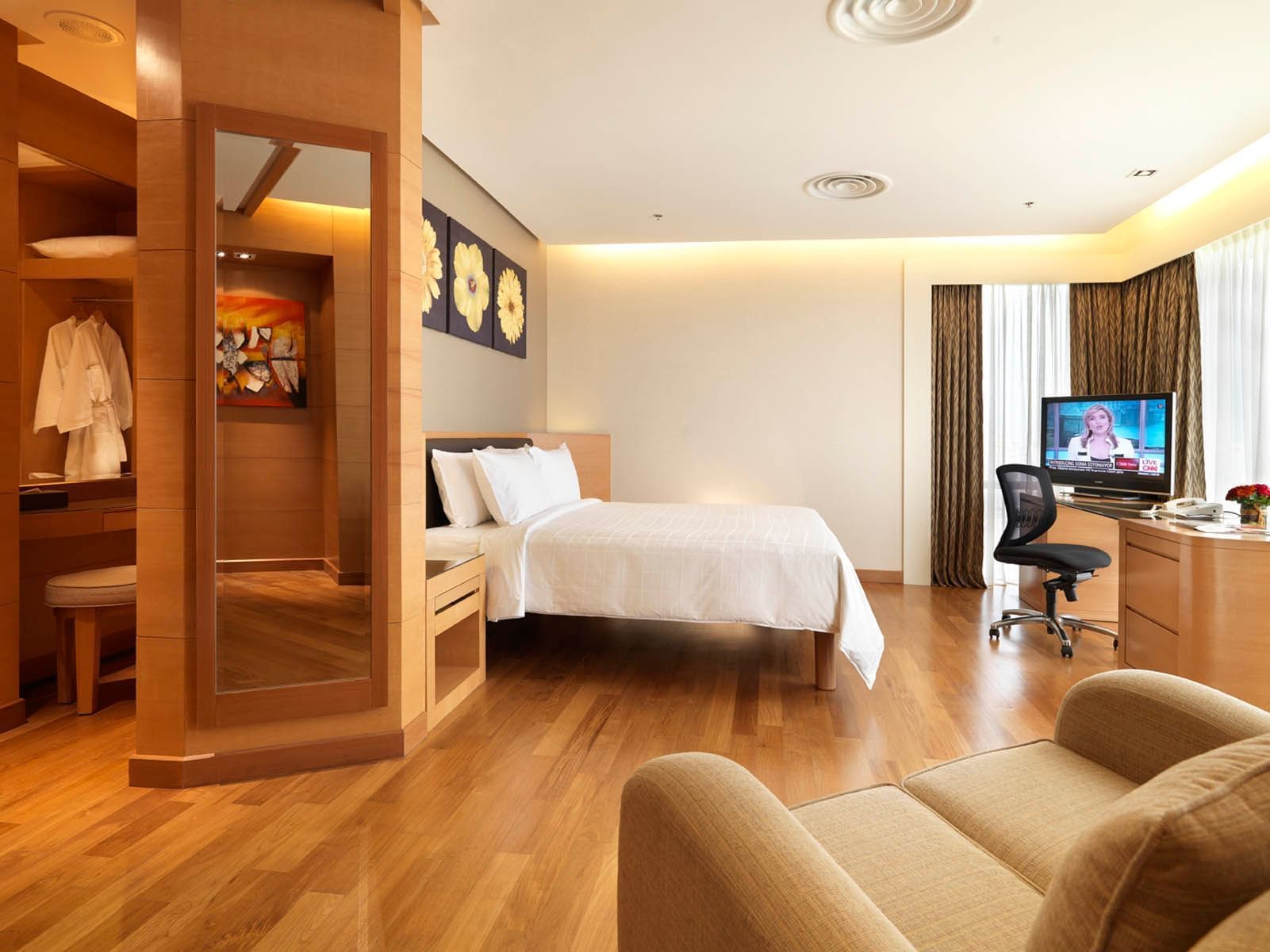 Luxury Hotel In Kuala Lumpur | St Giles Gardens Hotel & Residences