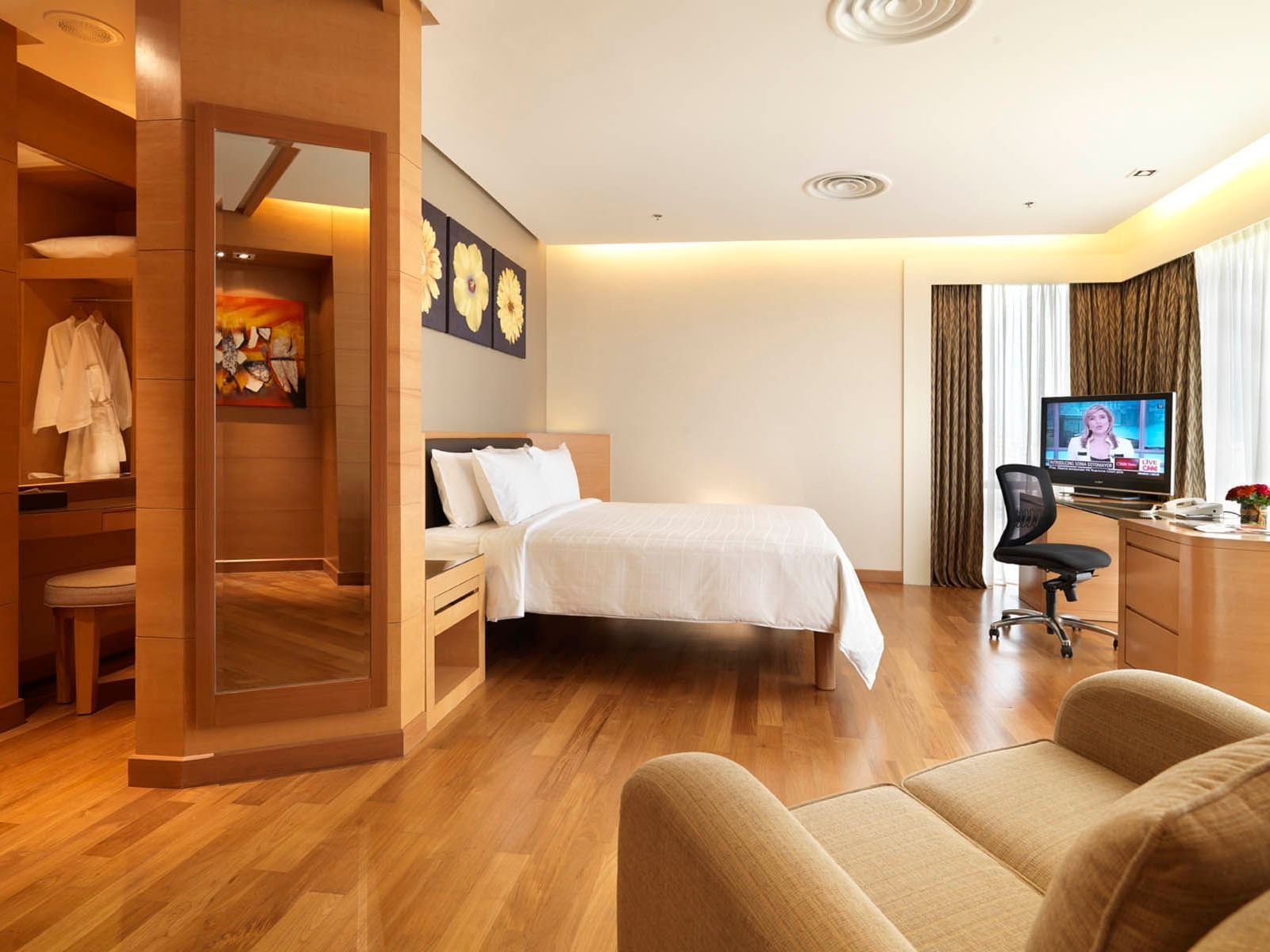 Interior of an Executive room in Gardens hotel and residences