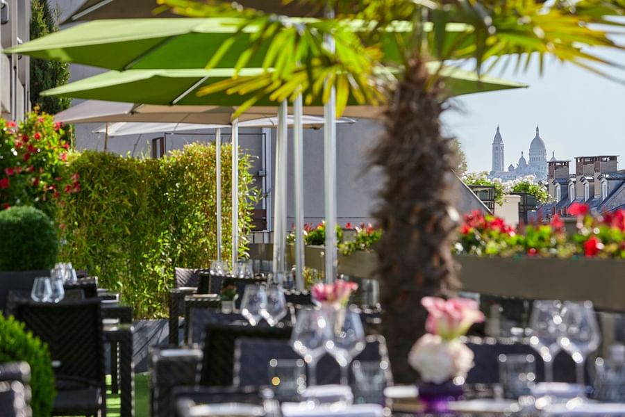 Terrasse du Restaurant Le W à Paris