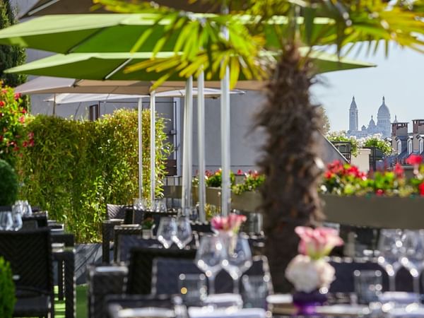 Terrasse du Restaurant Le W à Paris