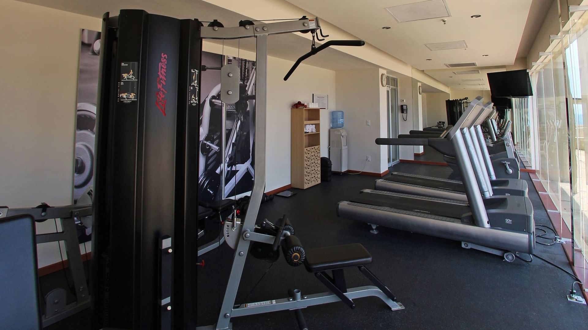 Interior of the Gym with equipment at Fiesta Inn Coatzacoalcos