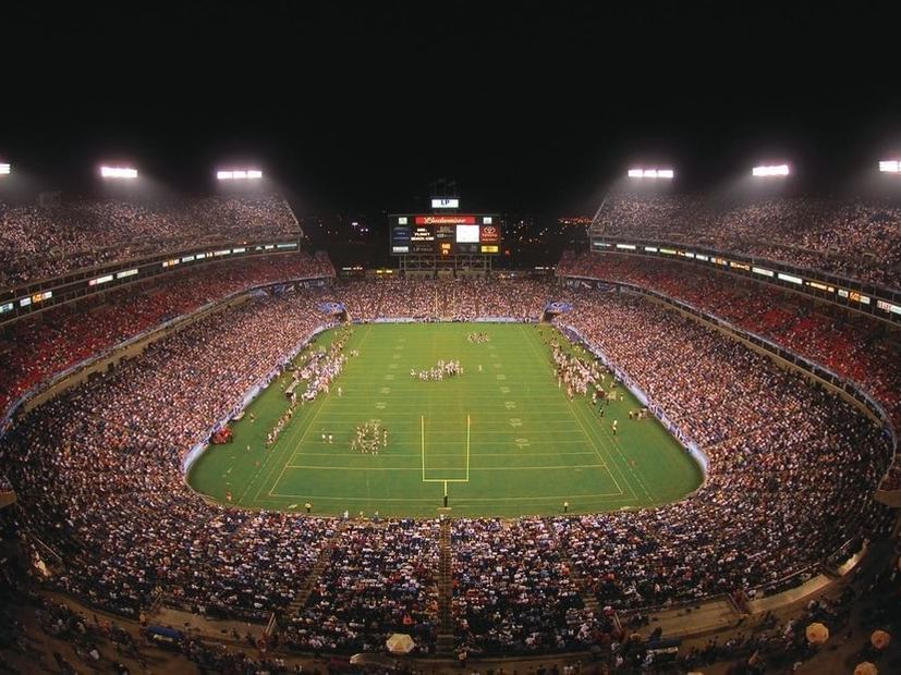 nissan stadium football