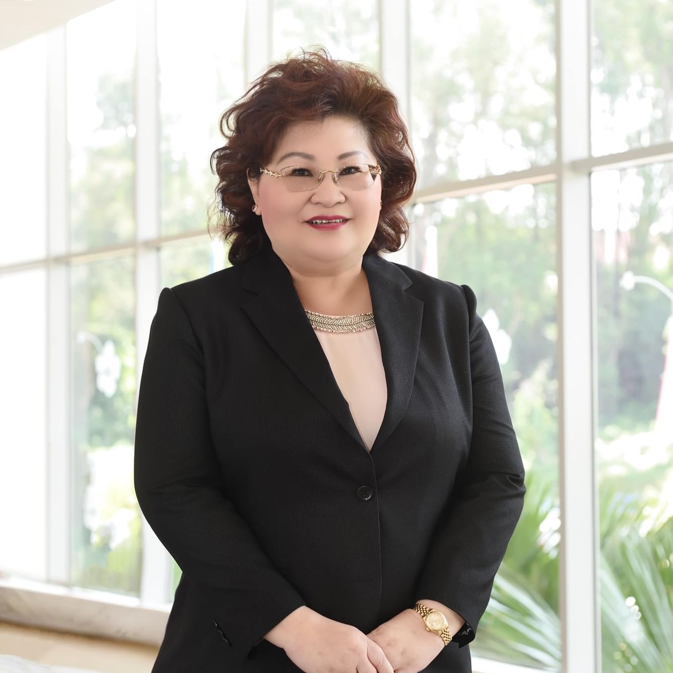Mandy Chew, Asia Icon Hotelier-Riding The Crest of Success