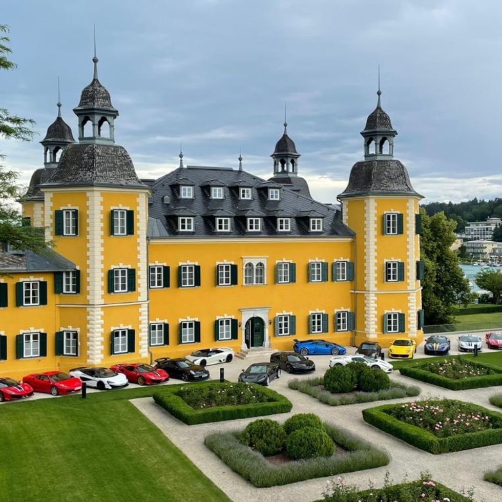 And just like that… our world turned pink 🩷🥹Forever grateful to my  amazing parents, my husband, and @anotherset.events for the dreamiest  gender reveal. Every little detail was pure magic 🙏🏻 And to all ..., image size:980x980