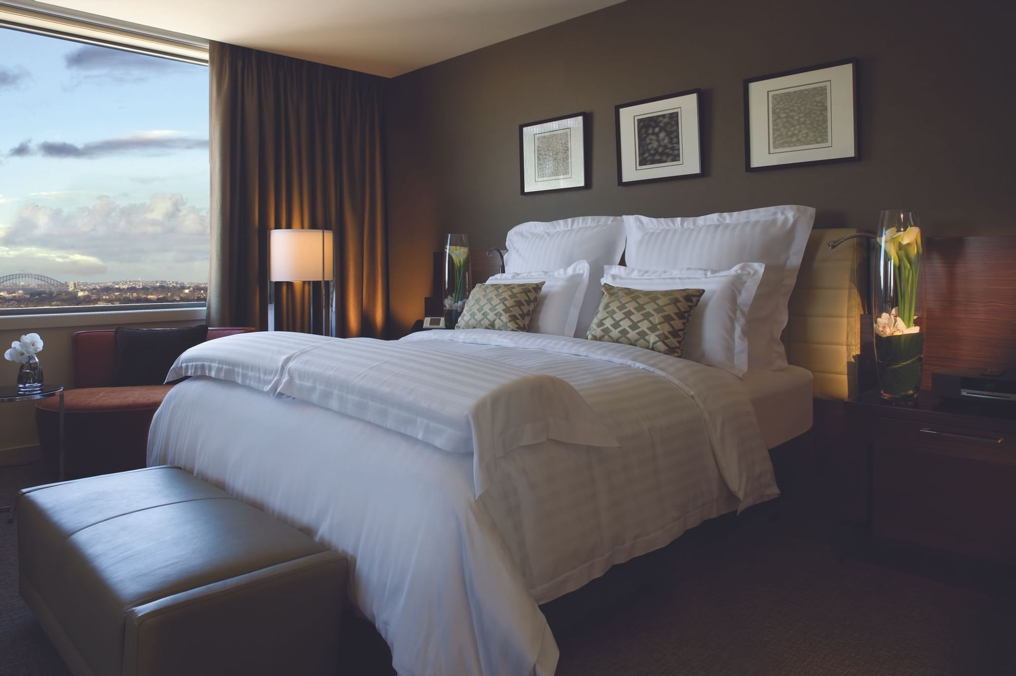 King bed & city view in Executive room at Pullman Olympic Park