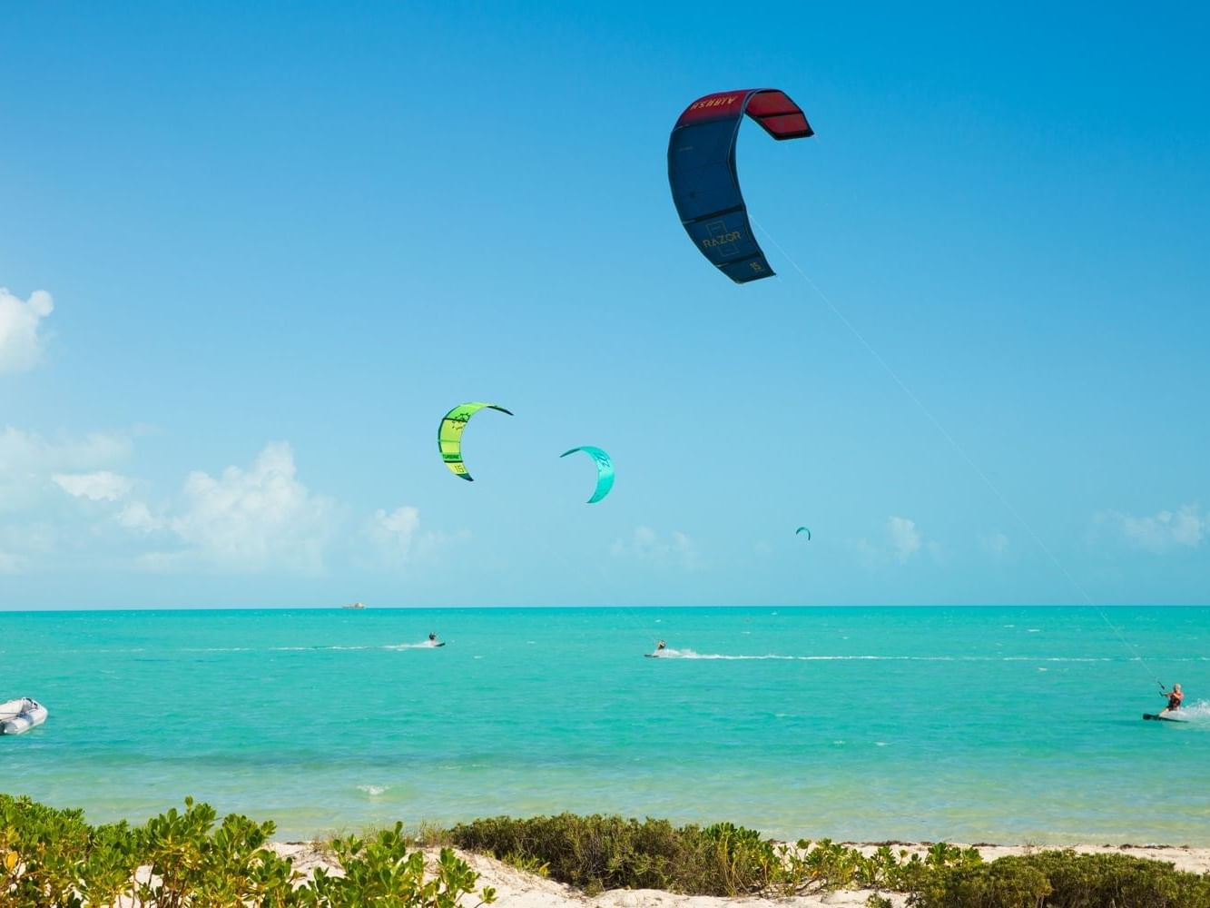 Kitesurfing enthusiasts near H2O Life Style Resort