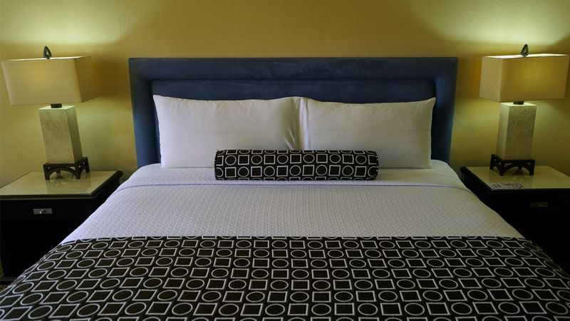 Double bed in Gamma Xalapa Nubara of Gamma Hotels