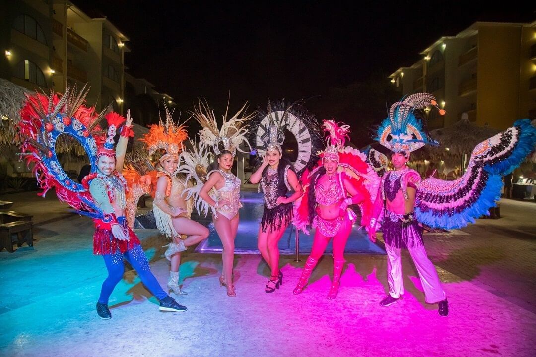 Eagle Aruba Carnival Show