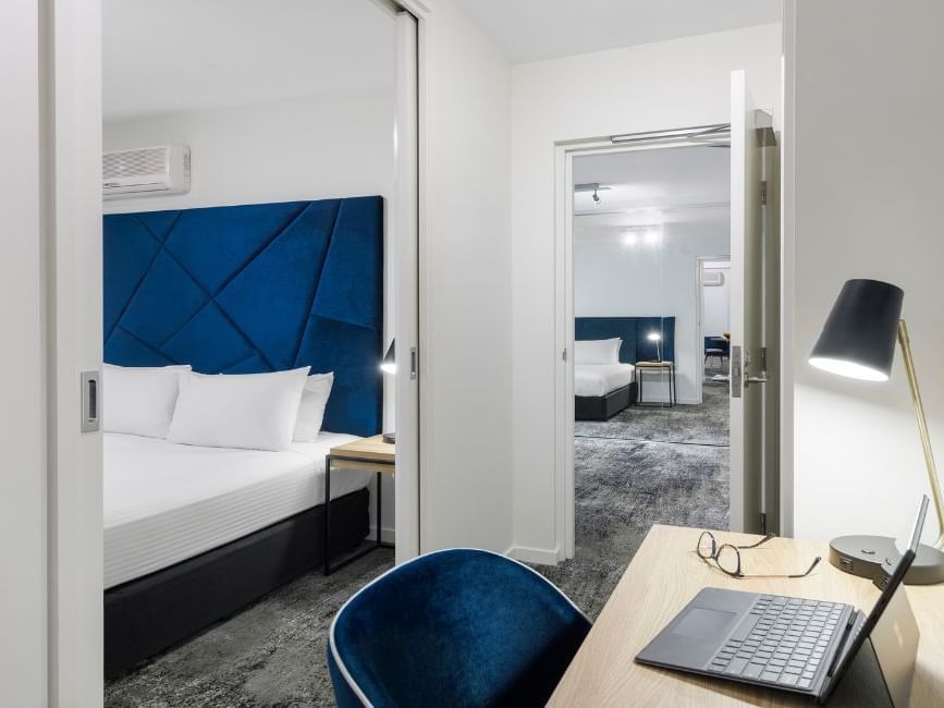 Interconnecting room in 1 bedroom apartment at Brady Hotels