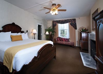 King bed in Roosevelt Suite at Hotel Colorado