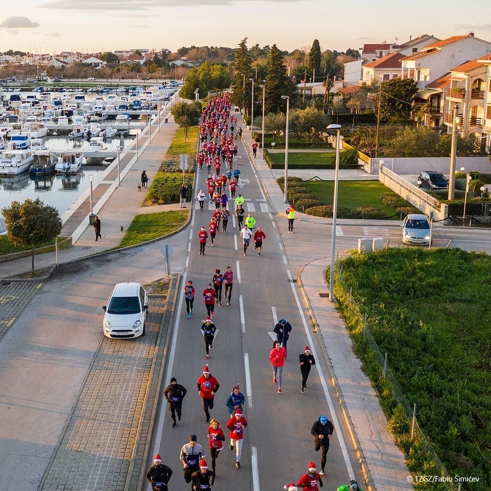 Runners participating in a marathon near Falkensteiner Club Funimation Borik