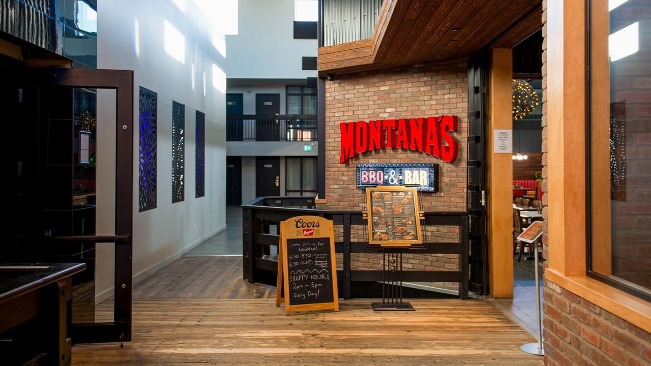 Entrance to Montana's BBQ & Bar.