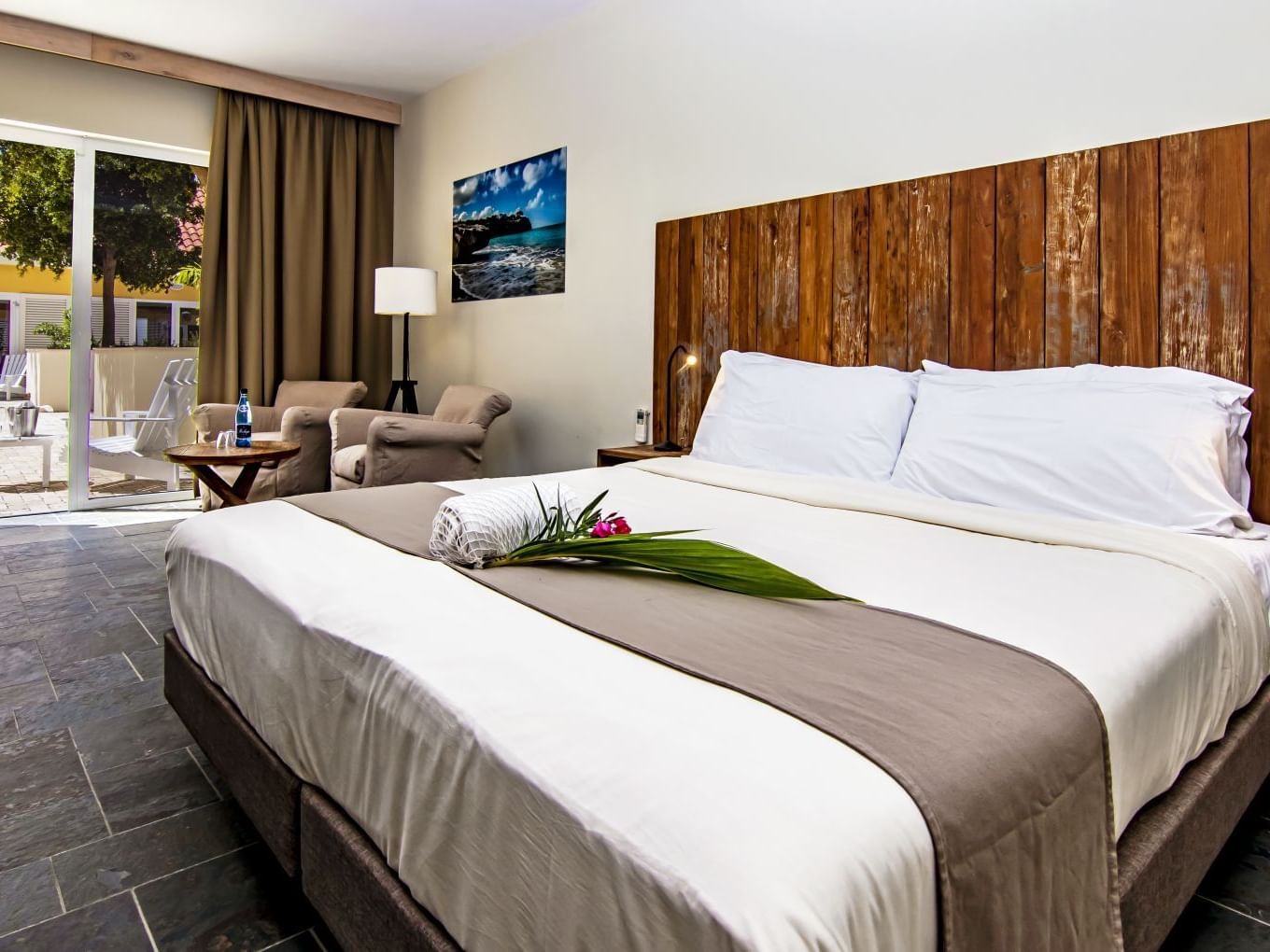 Classic King Room Blue Bay