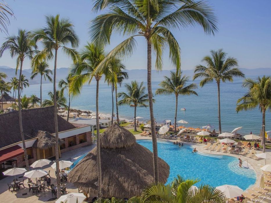 Pool & Beach at Plaza Pelicanos Club Beach Resort