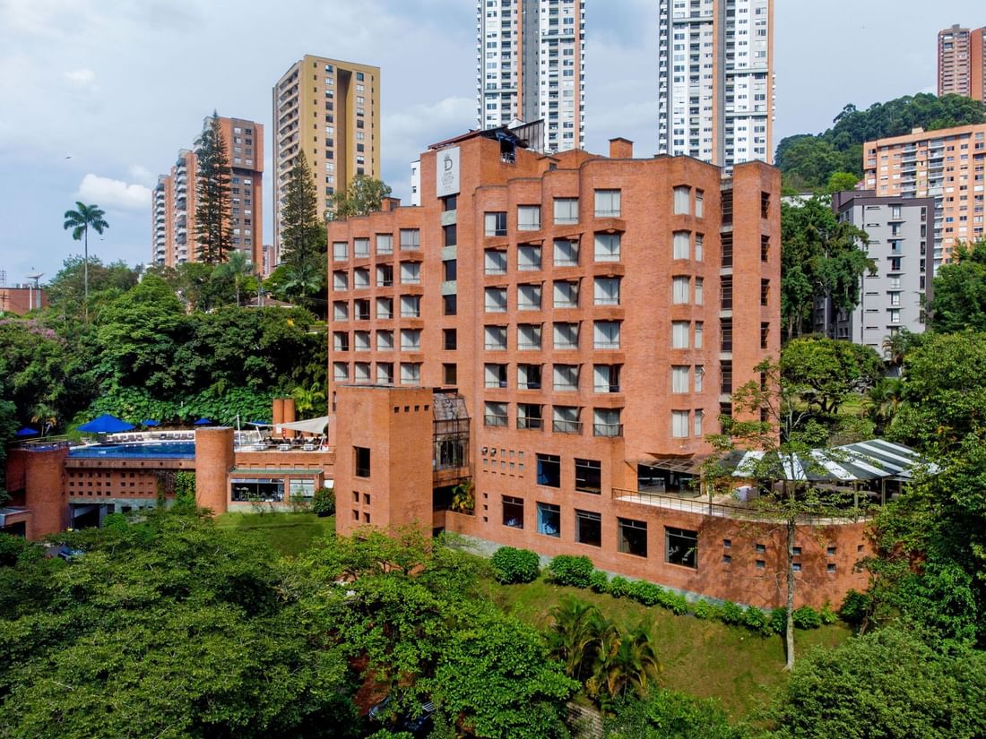Hotel Dann Carlton Belfort — The hotel